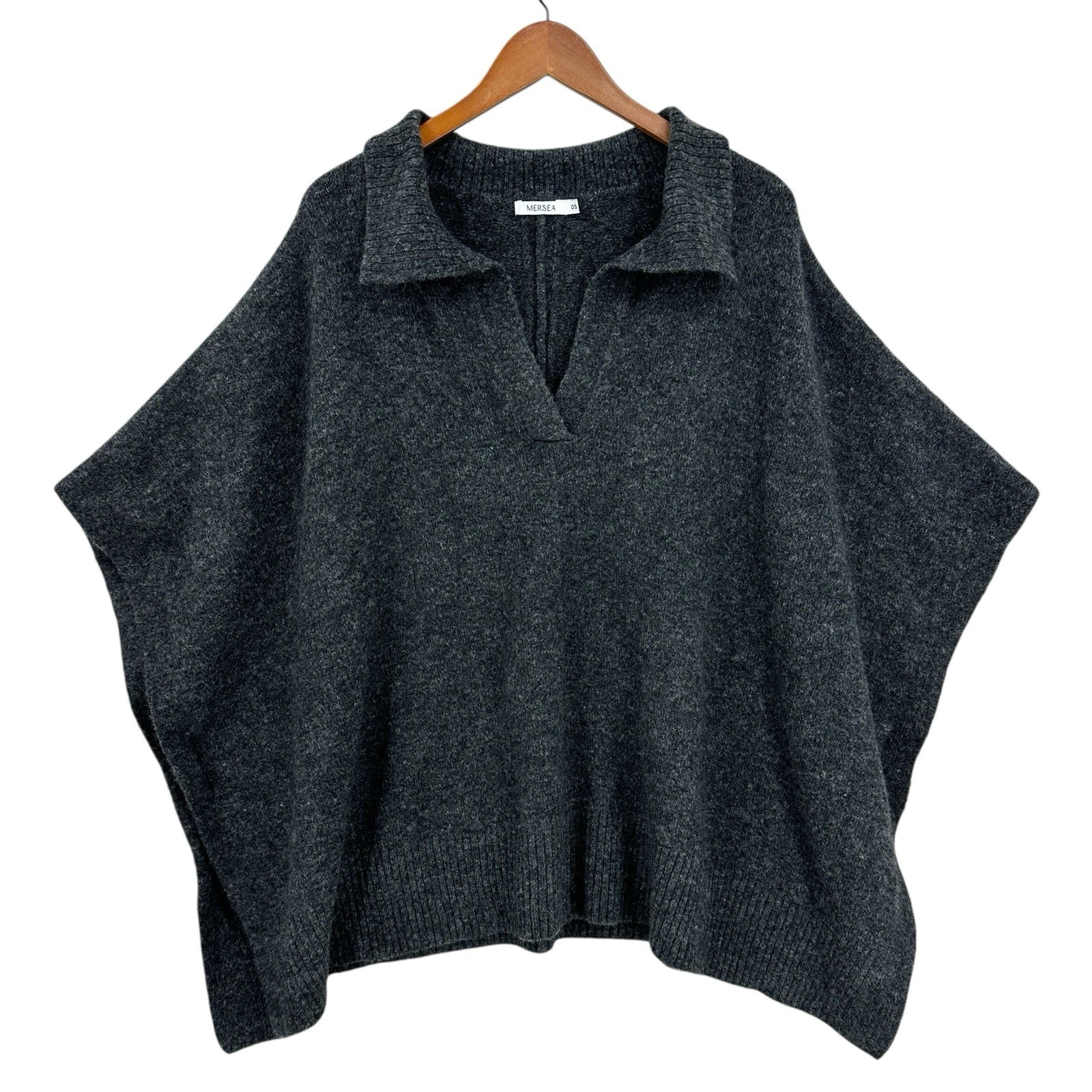 MERSEA Cambridge Collar Poncho Womens OS Gray Wool Mohair Chunky Sweater W231