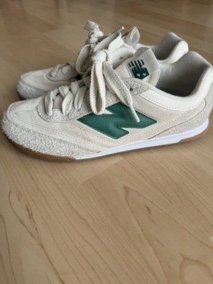 New Balance Sneaker Größe 41,5 Damen Grün Beige Wildleder