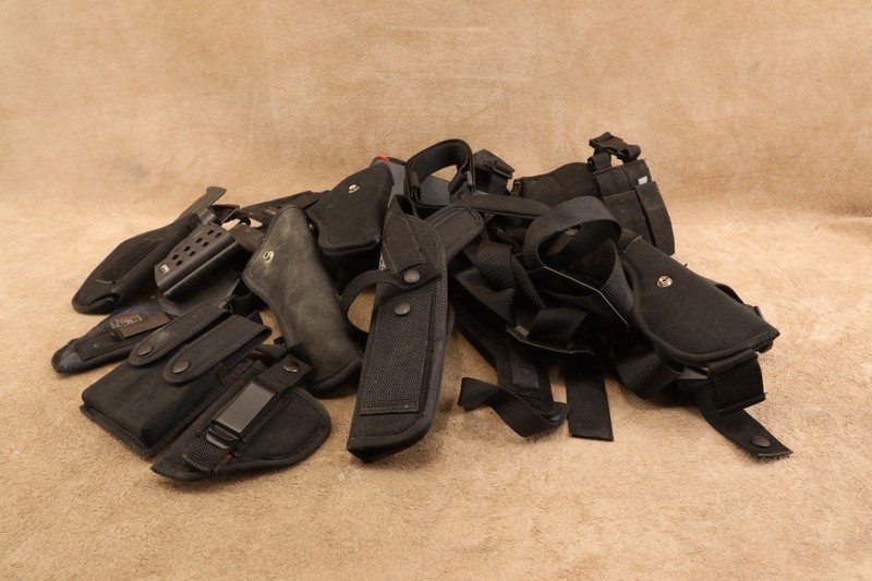 Mixed Lot of Various Semi Auto & Revolver Cloth, Nylon, & Kydex Pistol Holsters
