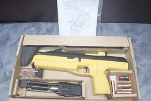 Baikal IZH DROZD Bumblebee .177 Cal BB CO2 Fully Auto Air Pistol In Box