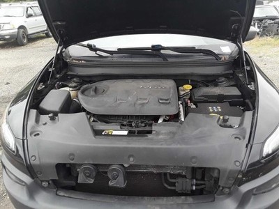 Passenger Headlight Halogen Projector Fits 14-18 CHEROKEE 1559184