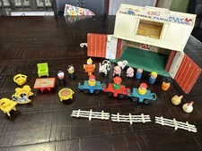 Vintage Fisher Price #915 Play Family Farm w/ Barn And Other Accessory pieces.
