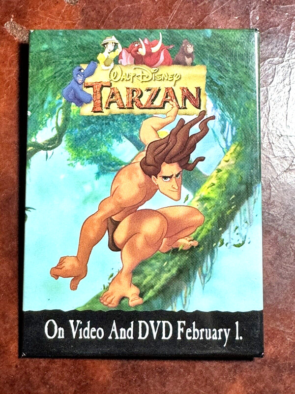 1999 WALT DISNEY TARZAN Pin Pinback Movie Promotional Button