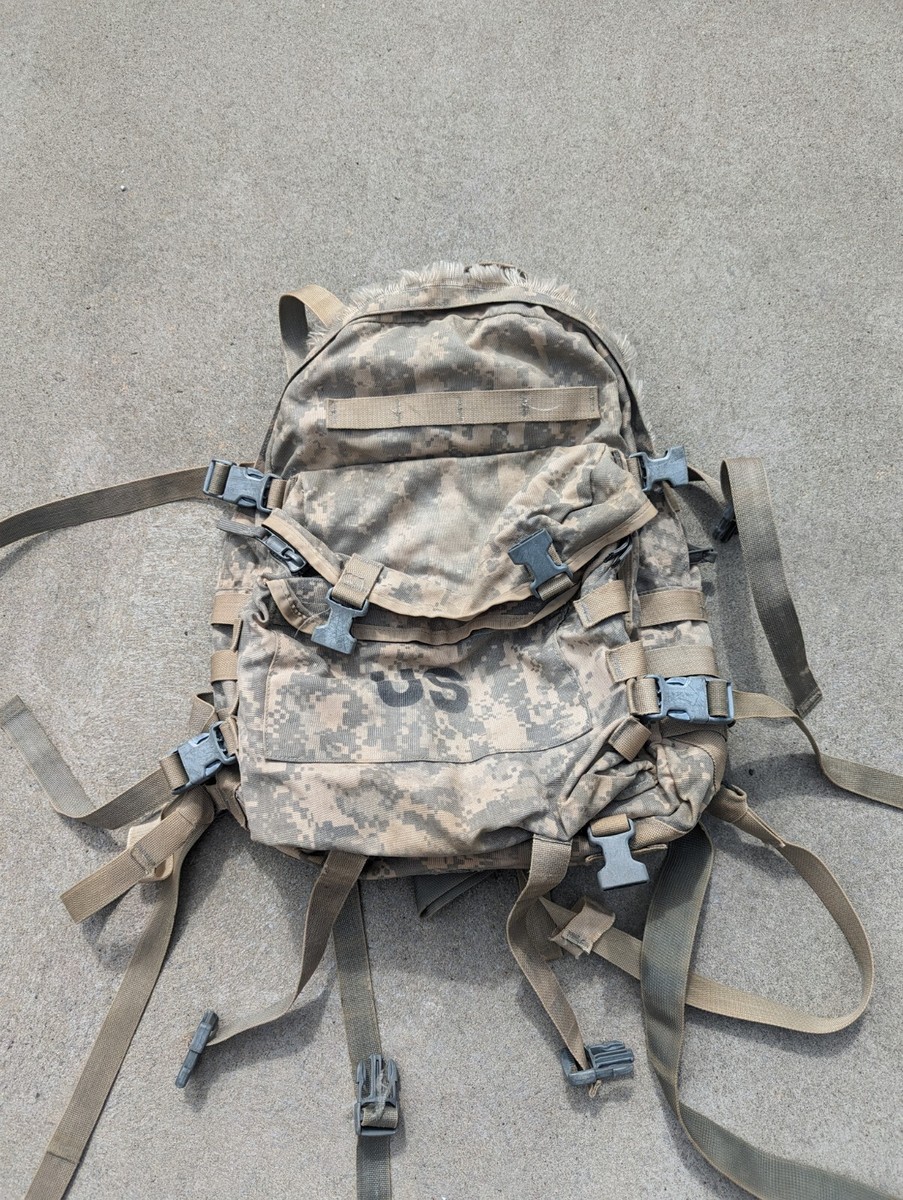 Zaino Militare US Army 3 Giorni Assault Pack ACU Digitale MOLLE II Con 3 Sacchetti Extra