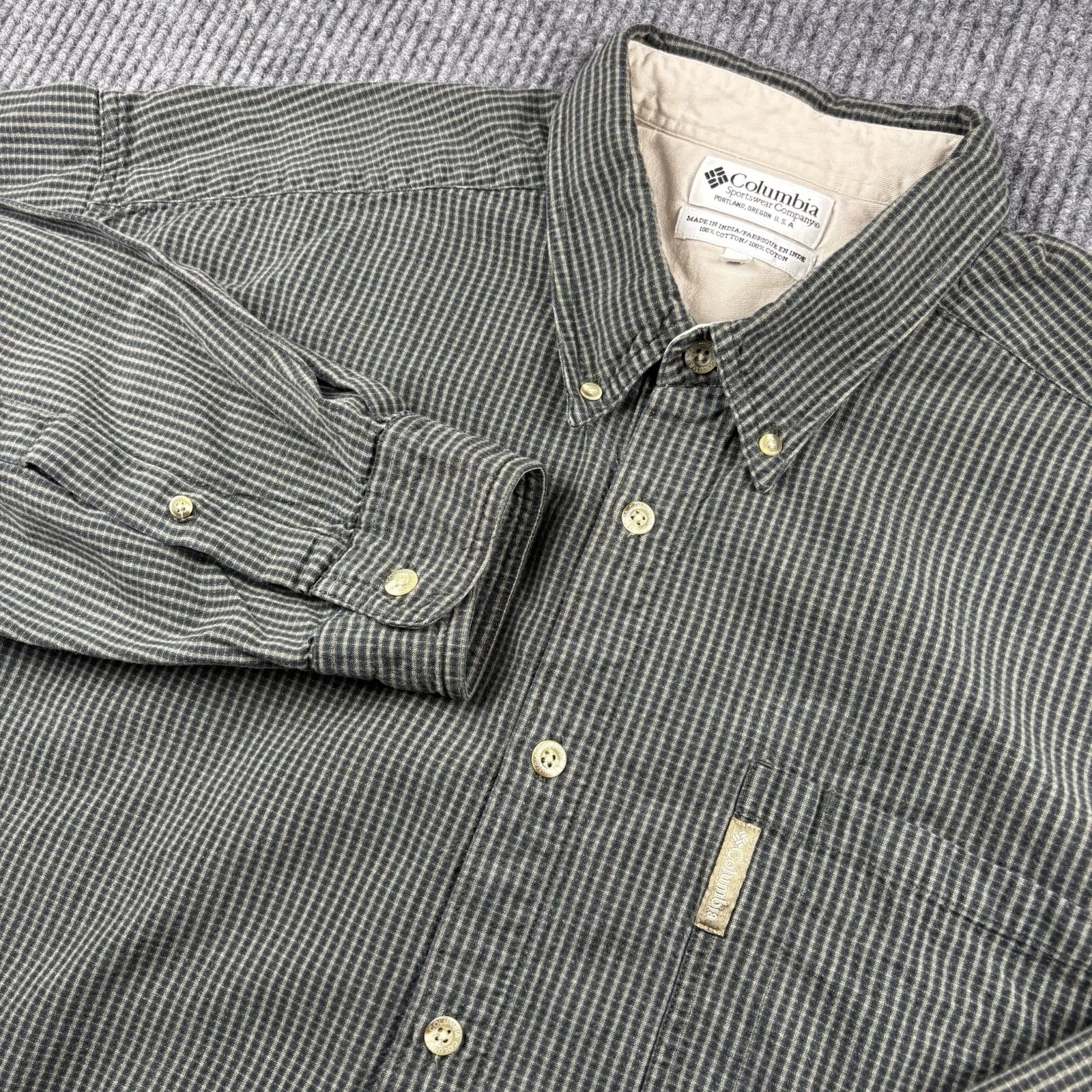 Columbia Mens XXL Green Button Down Hiking Outdoor Fishing Shirt Omni-Wick