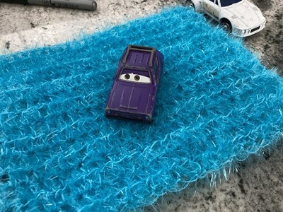 Disney Pixar Cars 2 Don Crumlin Gremlin Diecast 1:55 FC Allinol Lemon Car