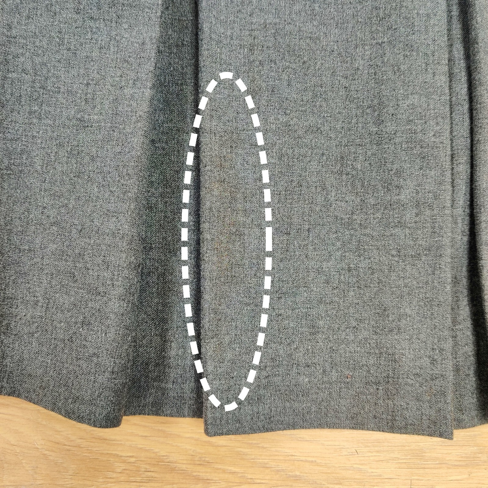 Abito maglione bambina vintage YSL Yves Saint Laurent grigio accademia orlo rosso taglia 7