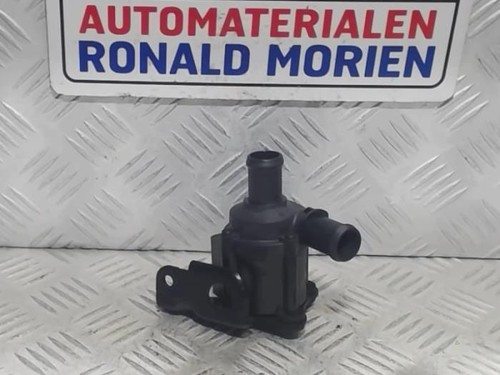 Zusatzwasserpumpe VW Scirocco III 13 06H121601M P13134962
