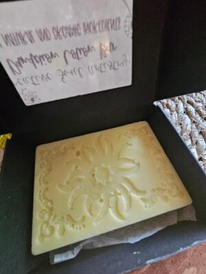 dandelion lotion bar, lotion bar, organic and natural lotion bar, healing salve