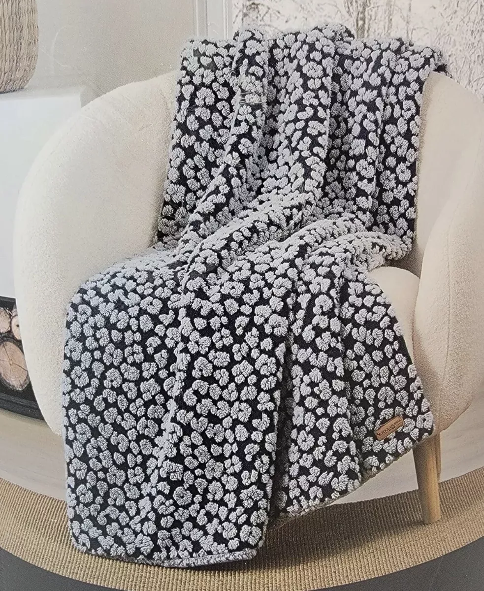 Ugg polka dot throw new arrivals