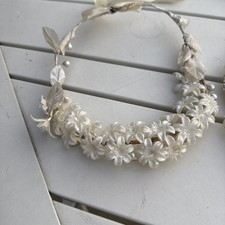 Vintage bridal wedding headpiece short flower girl Communion 1950s Flower Pearl