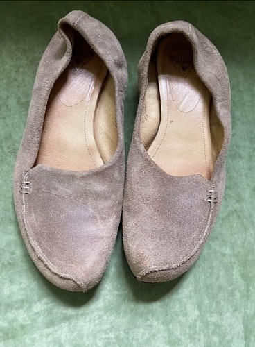 Fluevog Stone Desire Mentor Suede Stone Size 9