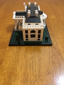 LEGO ARCHITECTURE THE WHITE HOUSE 21006 100% Complete - with BOX & MANUAL
