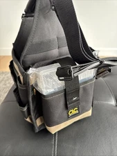 Custom LeatherCraft 1526 25 Pocket Electrical and Maintenance Tool Pouch