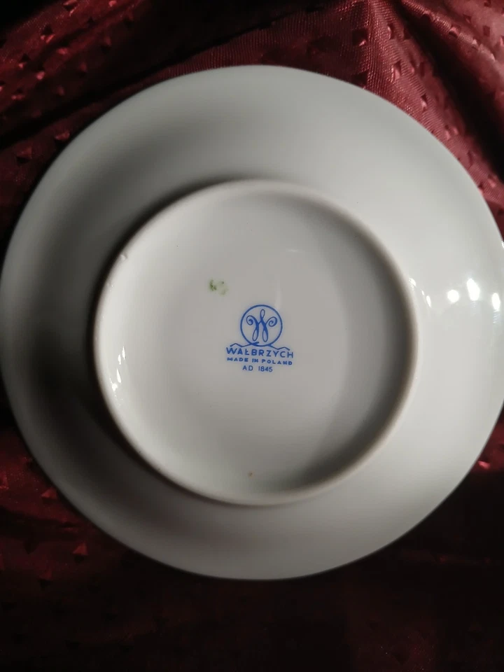 Walbrzych Hecho en Polonia Platillo y Taza de Té Diseño Rosa Foto 4 de 4