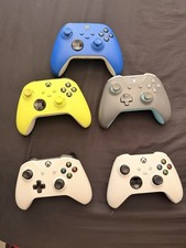 Microsoft Xbox Wireless Controller Lot of 5 M...