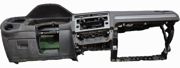 DASHBOARD / 824025 FOR VOLKSWAGEN GOLF VII 5G1, BQ1, BE1, BE2 1.6