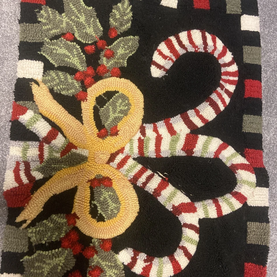 Tapete de Natal bordado crochê bastões doces bordado 27x19 - Imagem 3 de 4