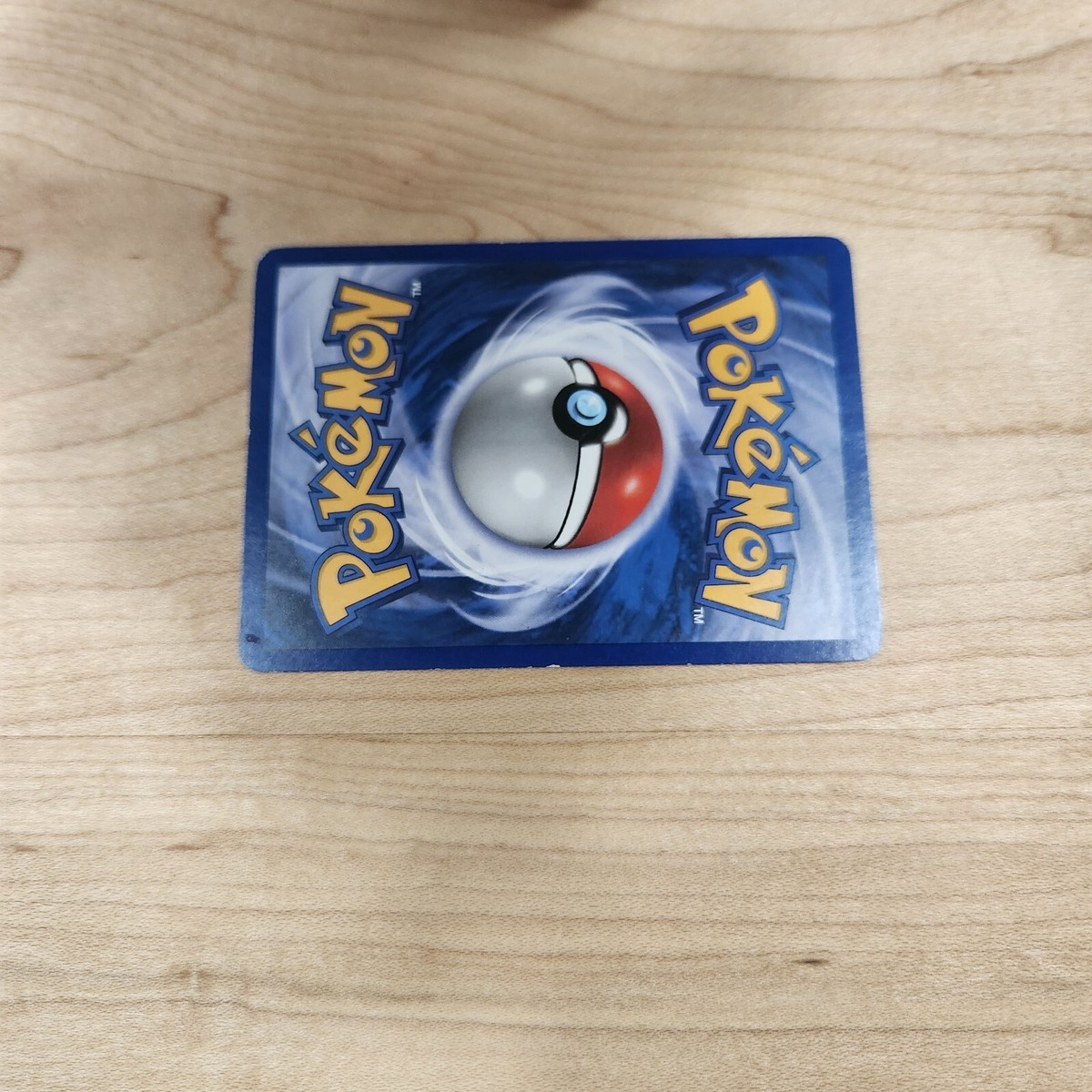 Pikachu 40 HP ポケモンカード Set of 2 Pikachu Pokemon Trading Cards 40 HP 87/130 and 50