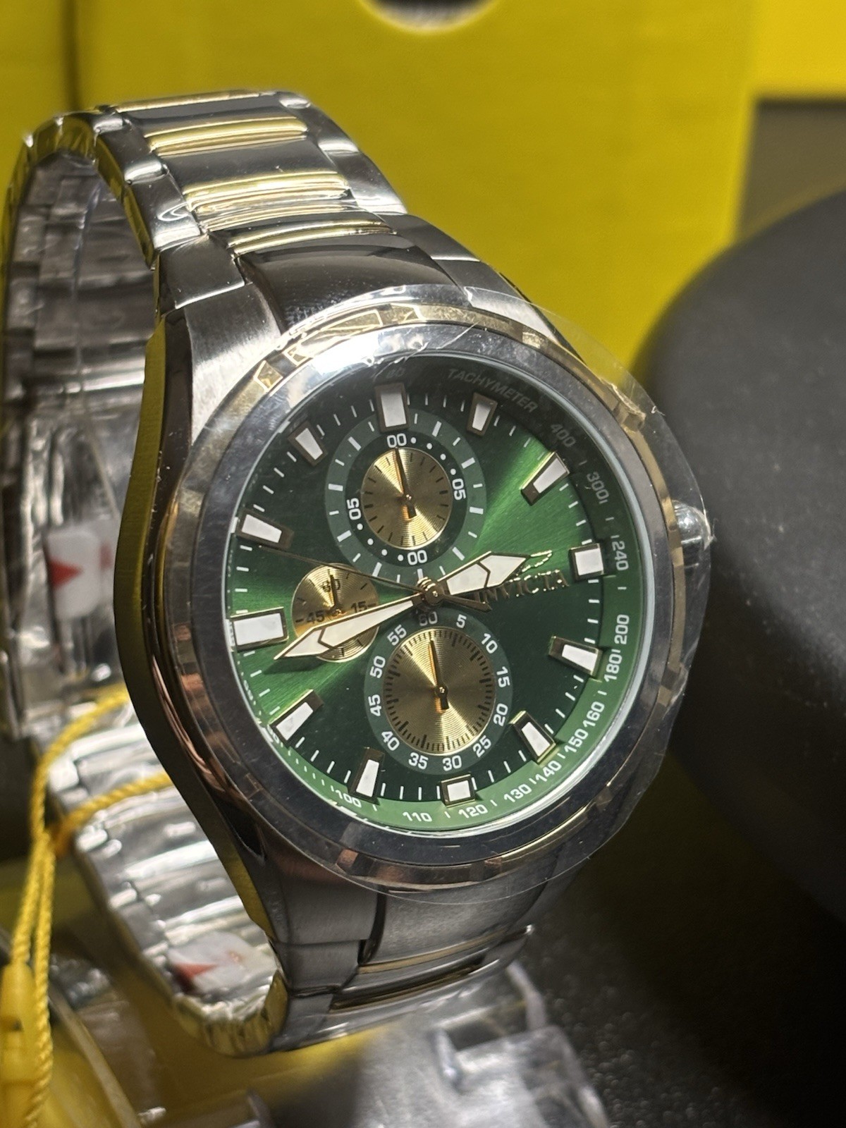 Invicta Men's Stainless Steel Green Dial Chronograph Analog Wristwatch