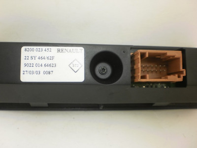 RADIO BEDIENUNGSELEMENTE CONTROL PANEL RADIO Renault Espace (JK) 2003 8200023452