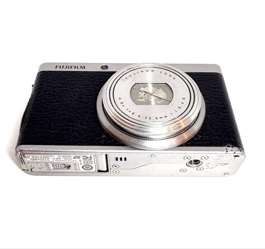 FUJIFILM XF1,Digital,Black 4x,3in,f/1.8,12MP Fujifilm Junk