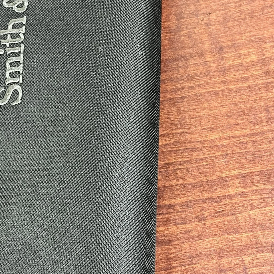 Smith & Wesson Pistol Carry Pouch Black Padded Zipper Hand Gun Case Storage Bag - Image 4 of 4