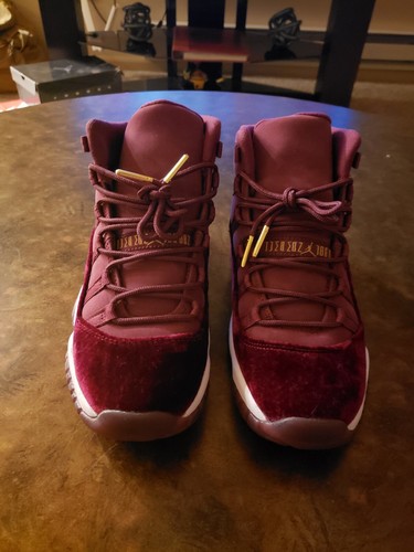 maroon velvet 11s