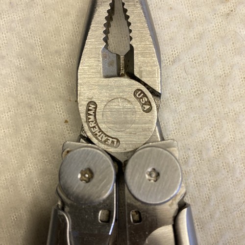 Leatherman Wave Bolsillo Supervivencia Juego de Herramientas Kit de Herramientas Funda de Cuero Original - Imagen 6 de 15