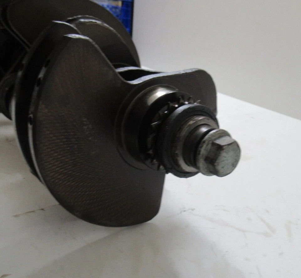 BENTLEY CONTINENTAL GT 2004 CIGÜEÑAL HOMBRE CUEVA ESCULTURA? Foto 4 de 4