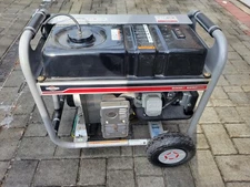 Briggs and Stratton generator 5000 watts 62500 starting watts Excellent 72hr