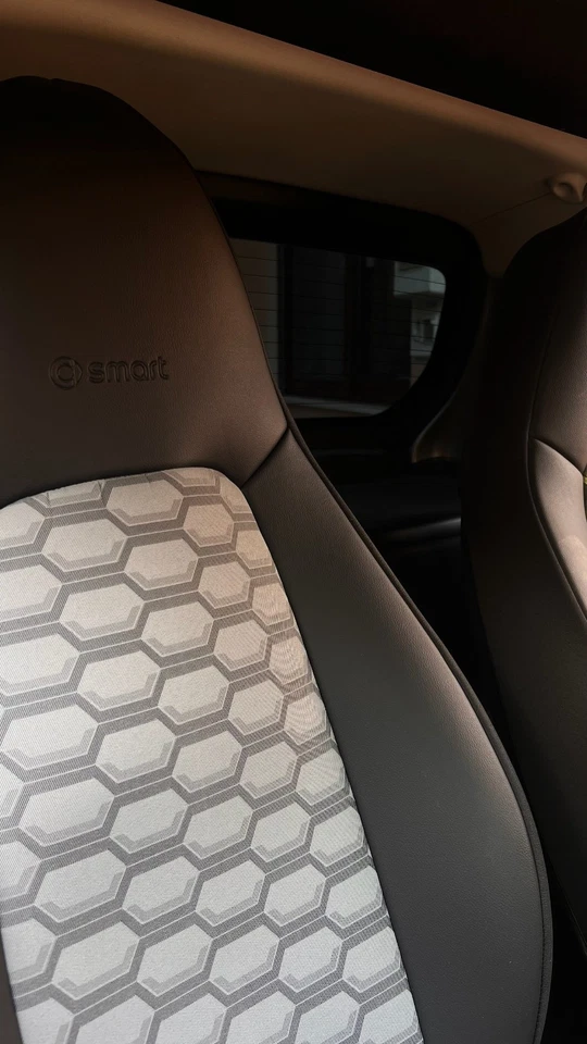 CAR SEAT COVERS (2 pcs) | Made for SMART | Fractus design Foto 2 de 4