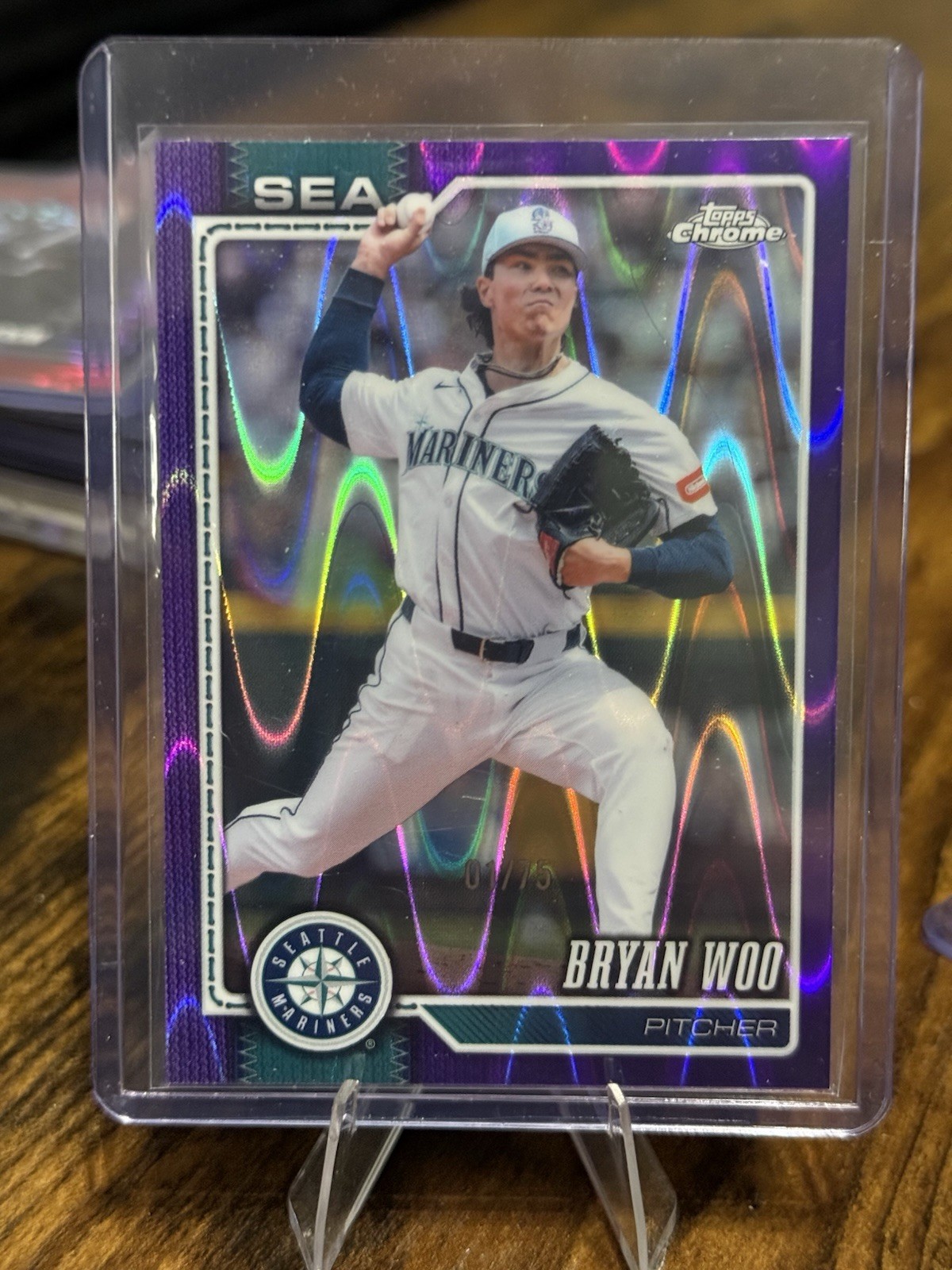 2026 Topps Chrome Baseball Bryan Woo Purple Ray Wave /75