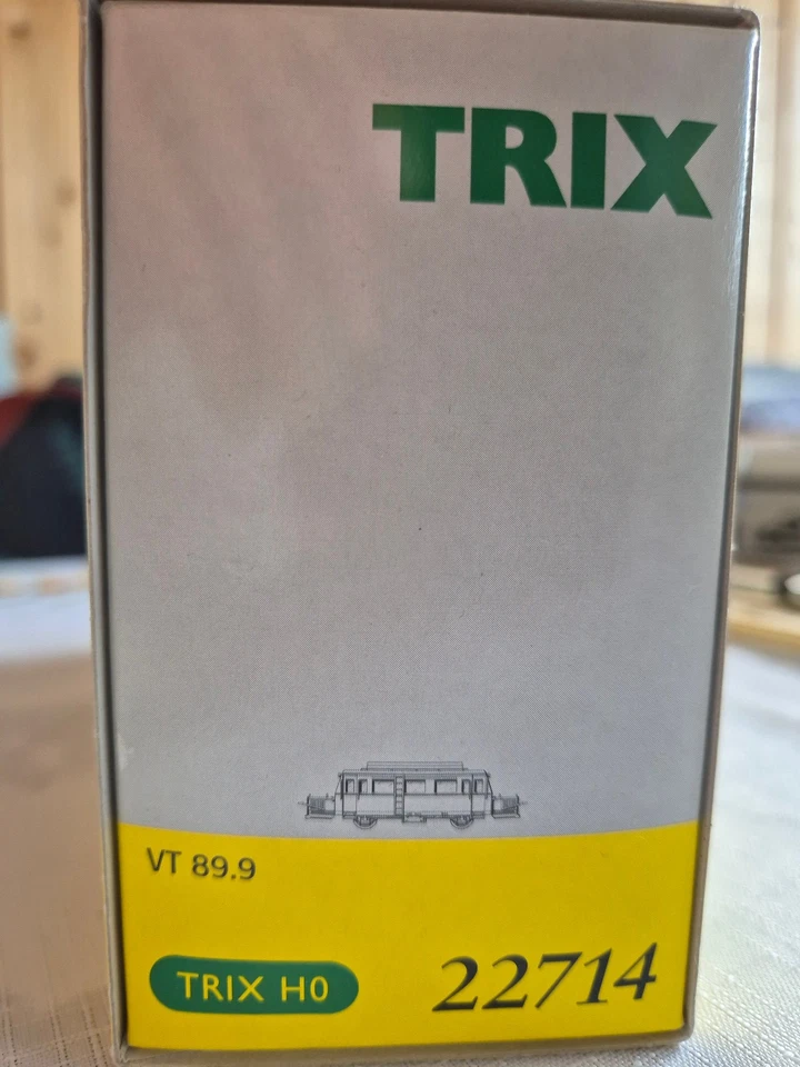 Trix 22714 VT 89.9 Wismarer Schienenbus. Digital (Bitte Lesen !) - Bild 3 von 4