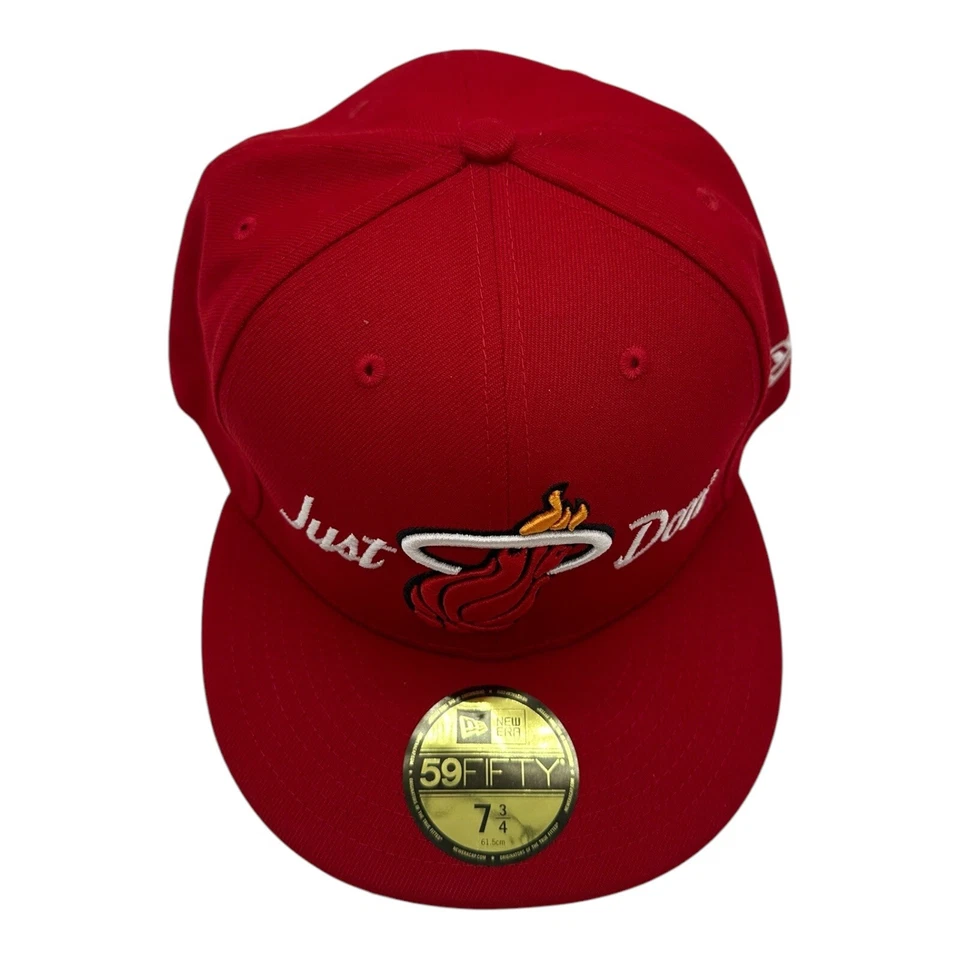 Gorra New Era X Just Don Miami Heat Talla 7 3/4 Roja 59Fifty Ajustada NBA Baloncesto Foto 2 de 4