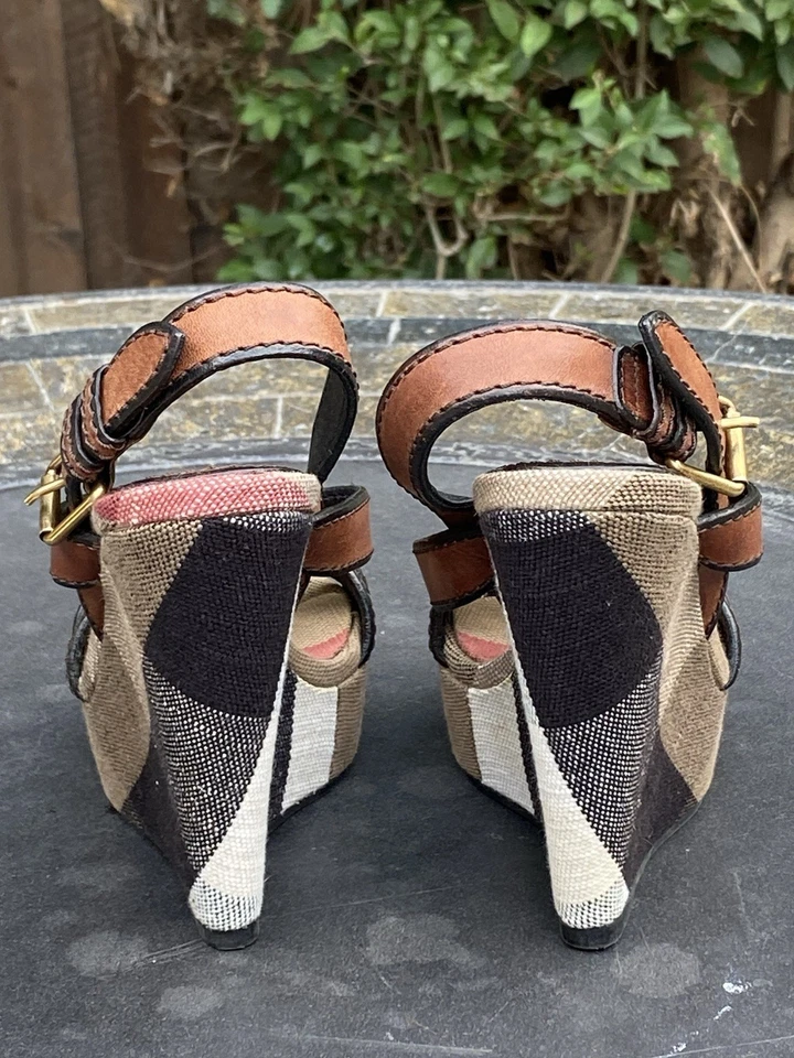 Burberry Nova Check Canvas Wedge Sandals Womens Size EU 36 US 6 - Image 3 of 4