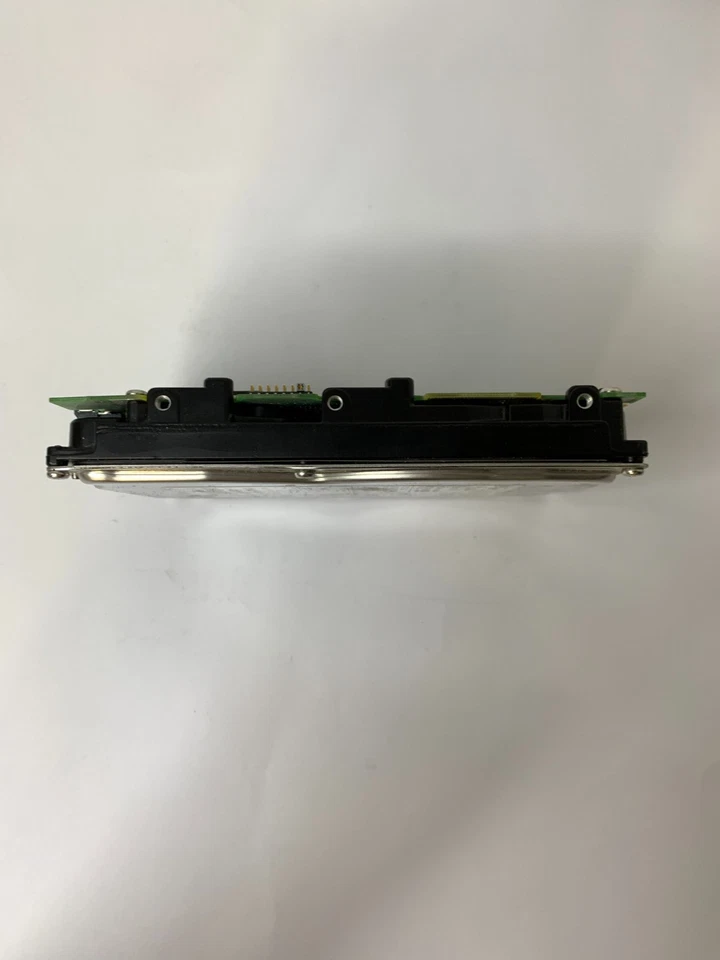 Seagate Cheetah Model ST34501WC 4.3 GB Wide Ultra SCSI Hard Drive - Image 2 of 4