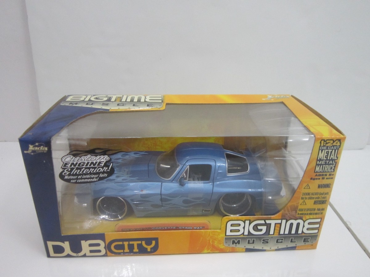 Lot of 5 Dub City Big Time Muscle Diecast Cars Chevelle, Camaro