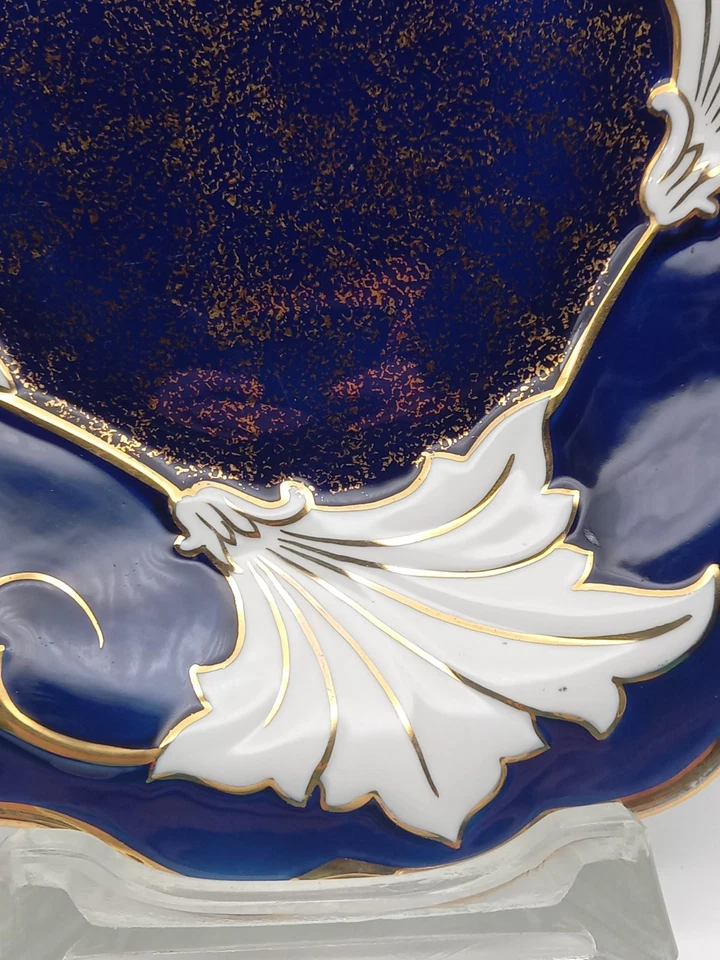 Weimar Porzellan Prunkteller / Prunkschale Ø 32cm kobalt/weiß/ Golddekor - Bild 2 von 4