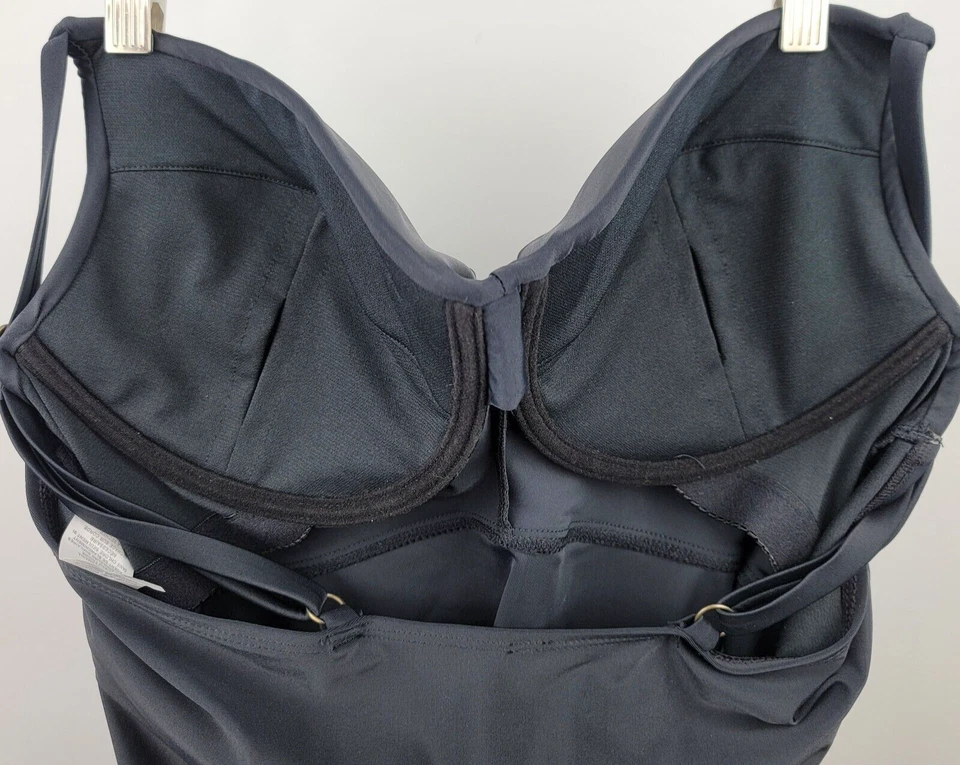 Island Escape Black 2 Piece Tankini Top Ruched Skirt Built in Bottoms Size 16 - Image 4 of 4