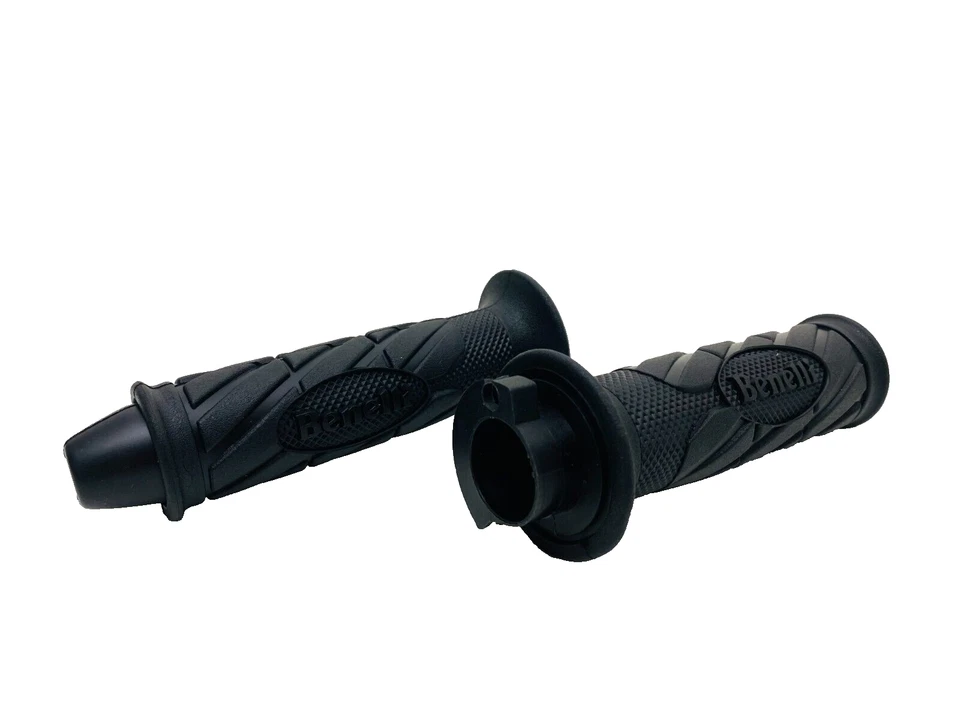 COPPIA MANOPOLE BENELLI 49X NUOVO ORIGINALE NERE CD R020061000000 - Immagine 4 di 4