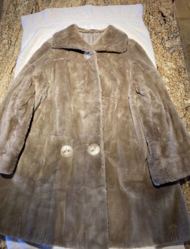 Sheared beaver coat 3/4 length - Picture 1 of 11
