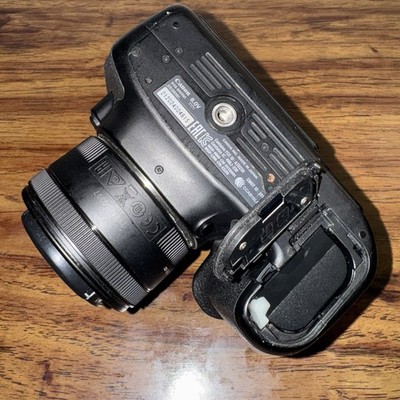 Canon EOS 80D with EF 50mm f/1.8 II Lens Set Used Digital SLR