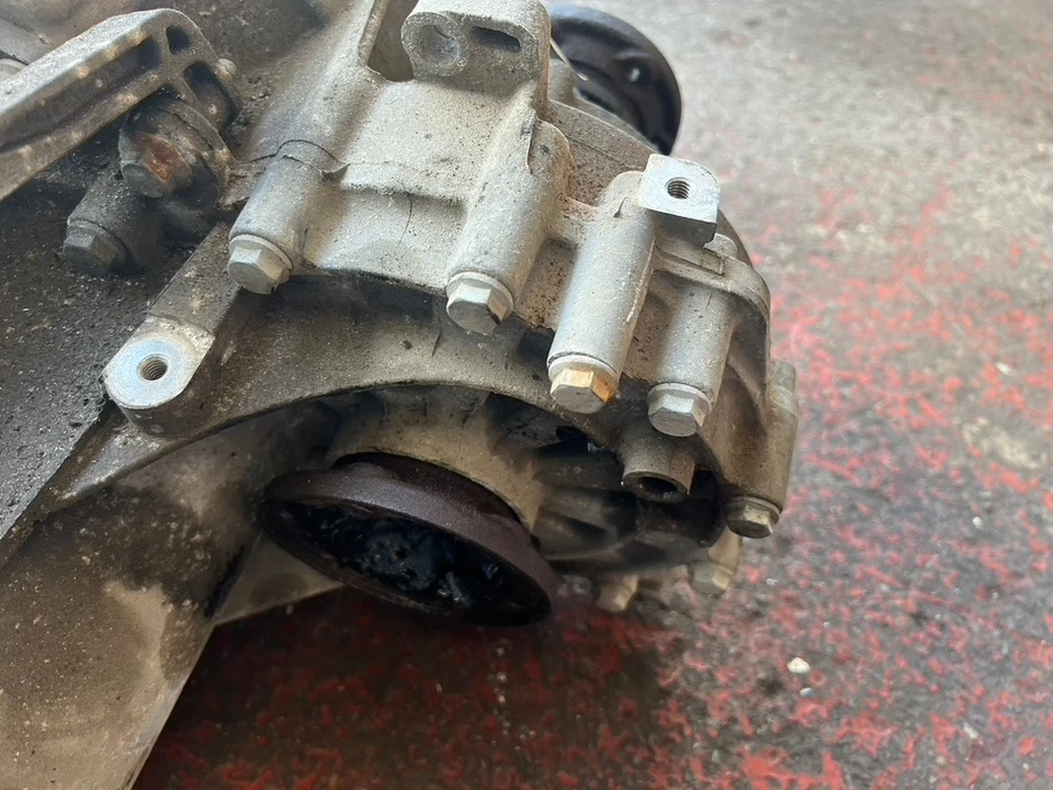 2011 VOLKSWAGEN GOLF MATCH TSI 6 Speed Manual Transmission Assembly ~ MCB - Image 4 of 4