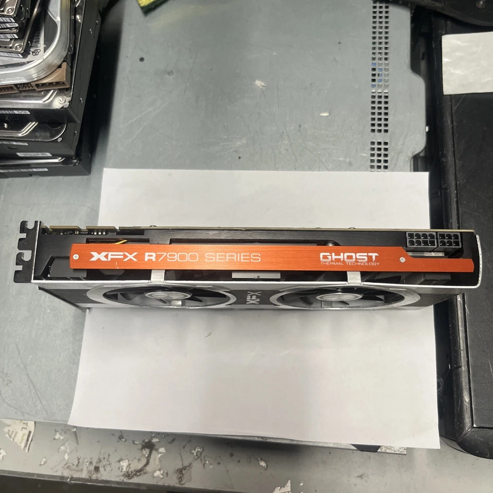 XFX R7900 Ghost Thermal Technology AMD Radeon 7970 D5 3GB HDMI 2x DVI 2x Mini DP - Image 2 of 4