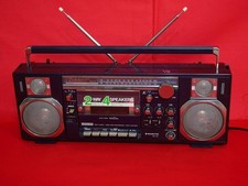 SANYO MR-V8 STEREO RADIO REGISTRATORE CASSETTE FM AM Nero AC100V 50/60Hz 12W