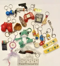 Keychains Lot Of 25 Mini New Knife Game Levels Rubber ducks Leather gloves Cap
