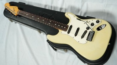 ギター Fender USA AmStd Stratcaster Ash 1999 Fender American Standard Stratocaster / Ash Blonde (1998-1999