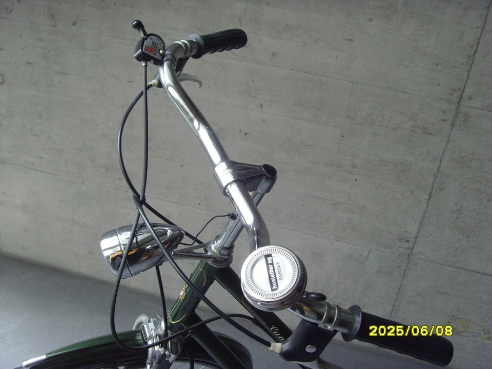 Hollandrad Batavus Damen 28"Modell Cambridge grün metallic, neuwertiger Oldtimer - Bild 2 von 4