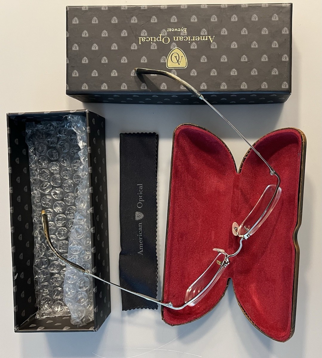 てんてん　デッドストック　希少サイズ　american optical American Optical 303 Numont Renaissance Titanium 12K GF 1/10